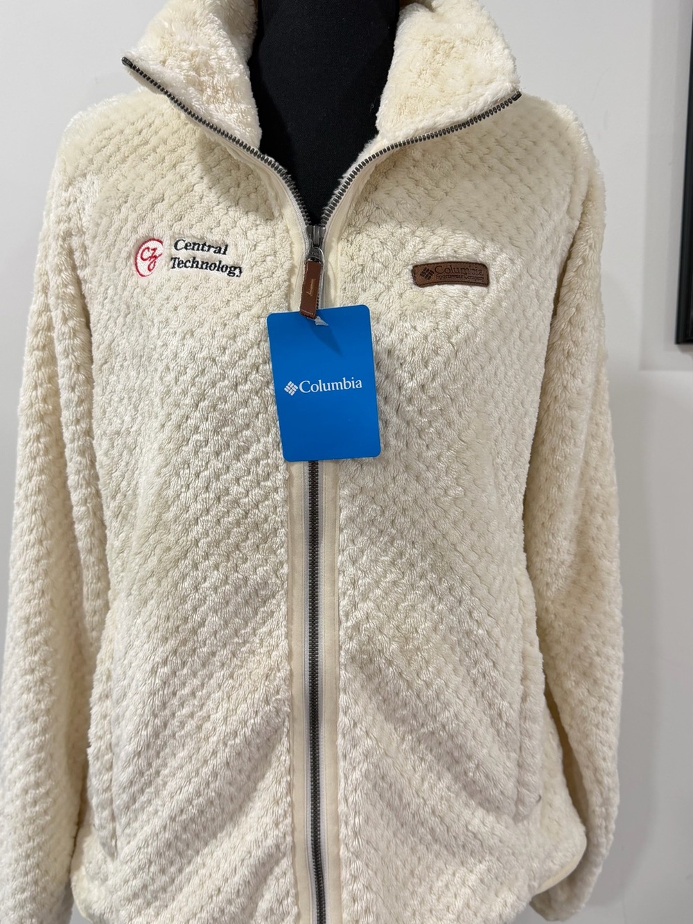 Columbia Women's Cream Full-Zip Sherpa Jacket with Central Technology Embroidery